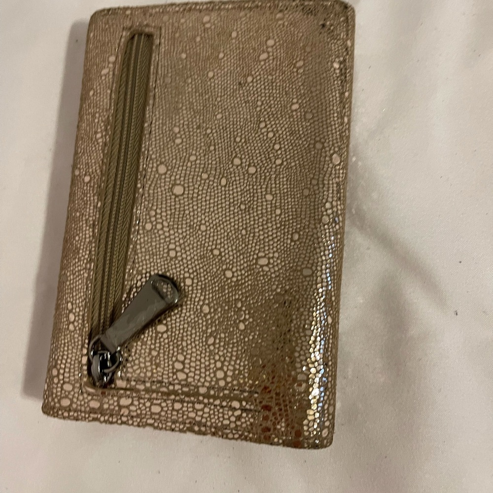 Gold wallet - Picture 3 of 3